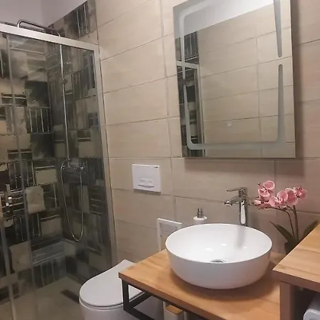 Apartment Flower