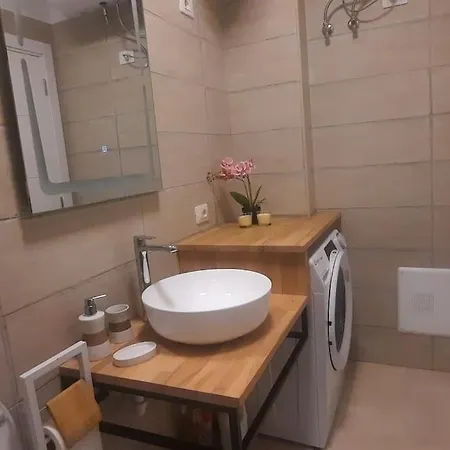 Apartment Flower